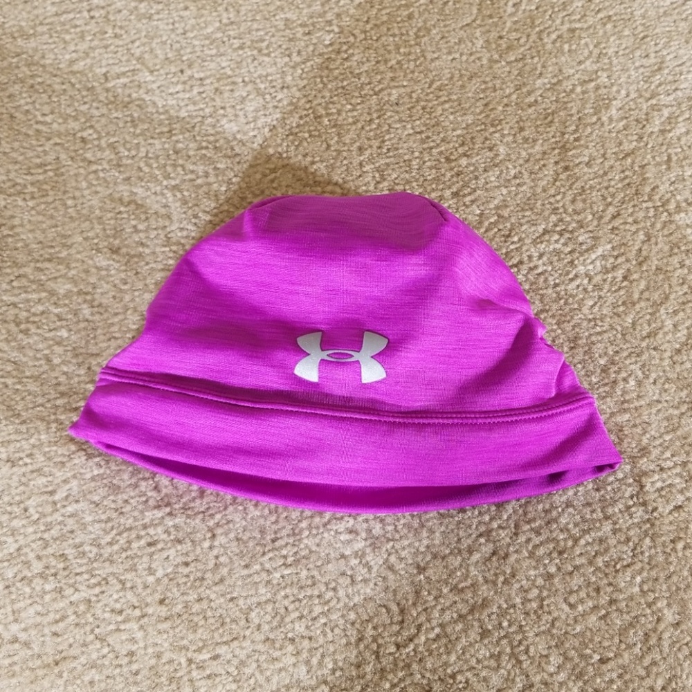 Under Armour beanie
